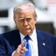 "O regresan a EE. UU. o habrá aranceles": Trump a Apple