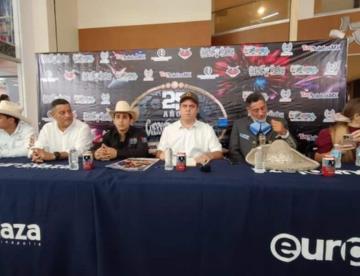 Regresa Cuernos Chuecos a Villahermosa