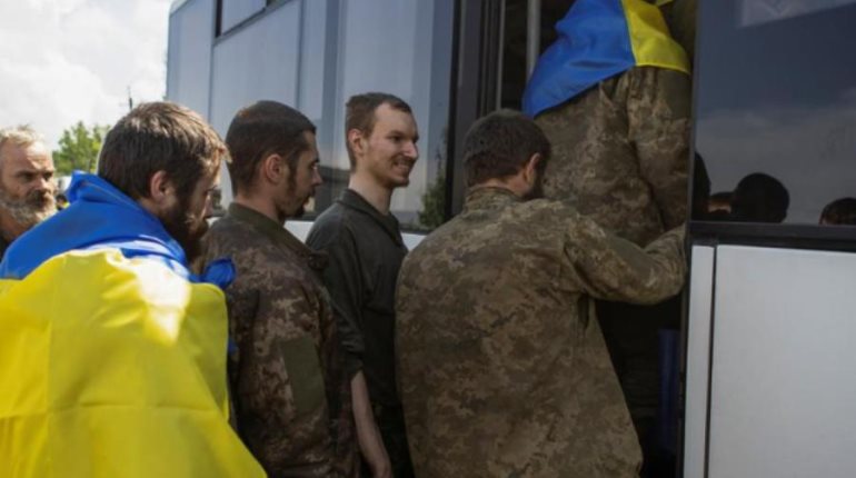 Rusia y Ucrania confirman intercambio de 780 prisioneros de guerra
