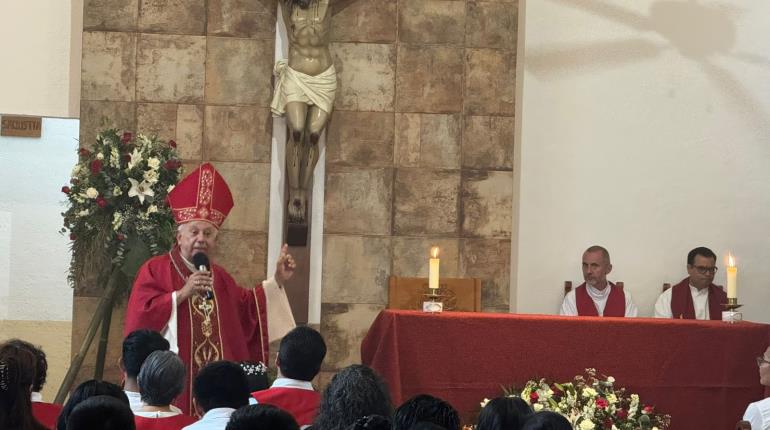 Gobierno pide permiso al narco para todo: obispo de Cuernavaca