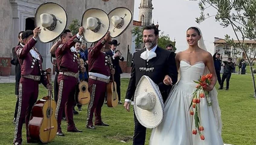 Se casa por la iglesia la hija de Biby Gaytán y Eduardo Capetillo Se casa por la iglesia la hija de Biby Gaytán y Eduardo Capetillo