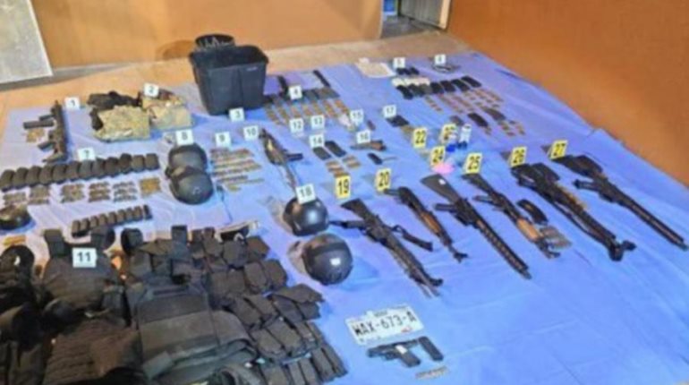 Detienen a 9 personas ligadas al grupo delictivo Los Salazar en Sonora
