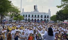 ¡Nuevo récord! Segundo Tamboritón reunió a 894 personas en Villahermosa