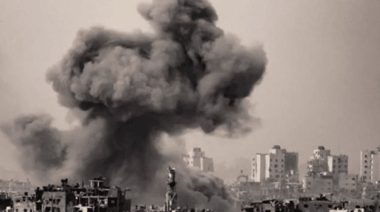 Plantea España embargar armas a Israel para frenar la guerra en Gaza
