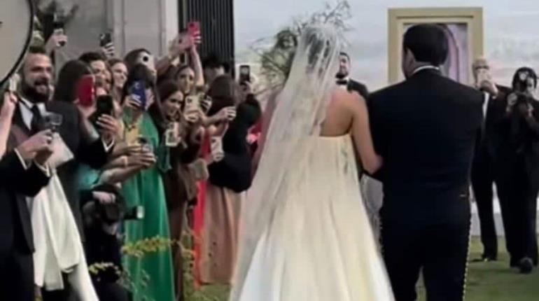 Los Gaytán en boda de Ale Capetillo; la familia tabasqueña se hace presente