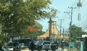 A balazos se enfrentan autoridades y desconocidos en Amatitán, Jalpa