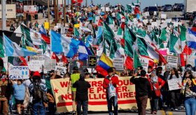 Advierte Sheinbaum manifestaciones "pacíficas" contra gravámenes de remesas en EE. UU.