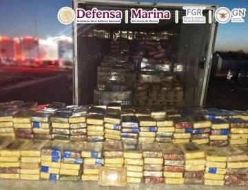 Aseguran 700 kilos de cocaína y detienen a presunto integrante del Cartel del Pacífico en Sonora