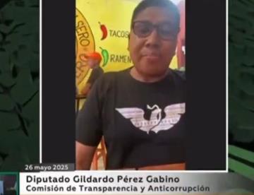 Estás en los tacos Gildardo: Se viraliza diputado de MC participando en sesión desde una taquería