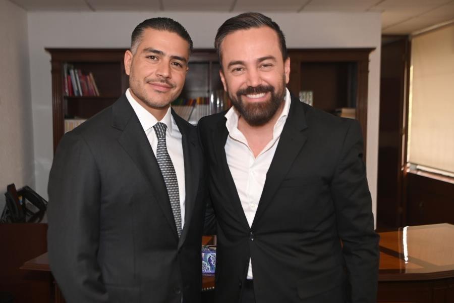 Vocero de Morena en San Lázaro compra propiedad valuada en casi 5 mdd en EE. UU. Vocero de Morena en San Lázaro compra propiedad valuada en casi 5 mdd en EE. UU.
