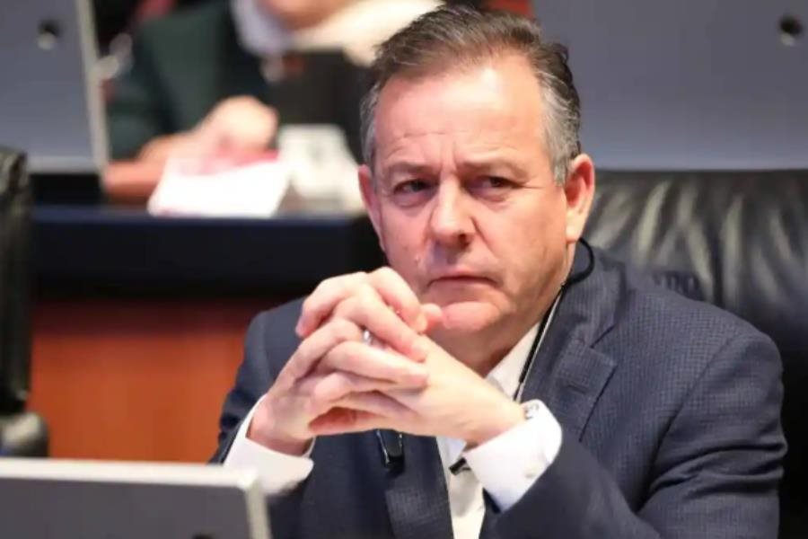 Exsenador morenista promueve amparo para evitar ser detenido por huachicol en Baja California Exsenador morenista promueve amparo para evitar ser detenido por huachicol en Baja California