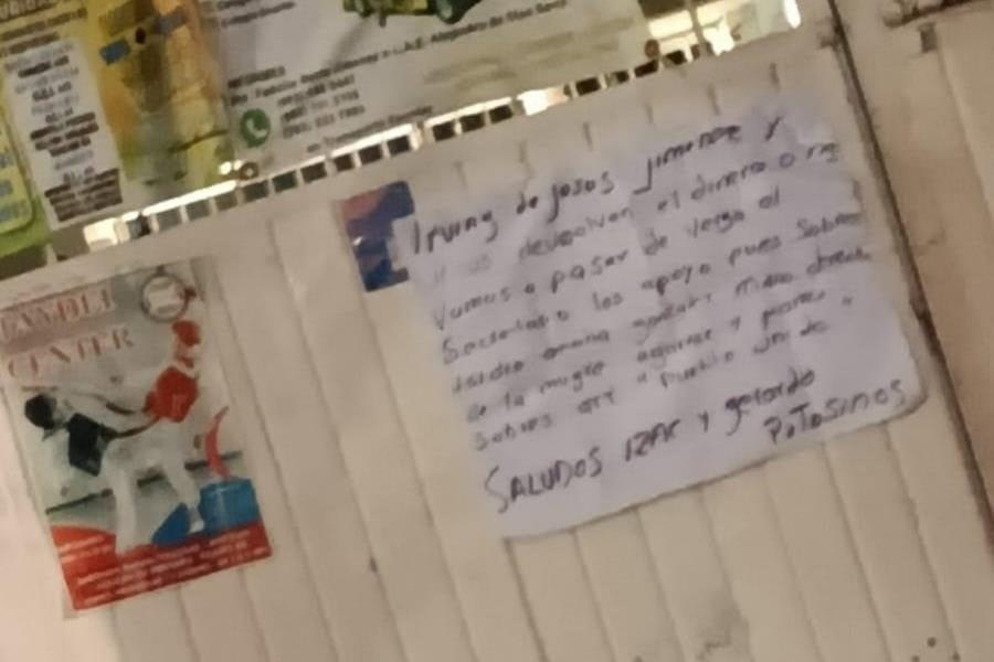 Localizan cartulinas con mensajes amenazantes y tiran ponchallantas en Villahermosa Localizan cartulinas con mensajes amenazantes y tiran ponchallantas en Villahermosa