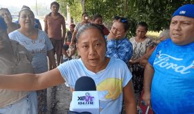 Habitantes de Acachapan segunda restringen paso a unidades que le trabajan a Pemex por afectaciones