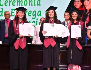 114 juchimanes recibirán Premio Ceneval al Desempeño de Excelencia