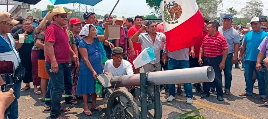 Ajustan 21 horas de bloqueo en Tamulté de las Sabanas, al mediodía de este viernes Ajustan 21 horas de bloqueo en Tamulté de las Sabanas, al mediodía de este viernes
