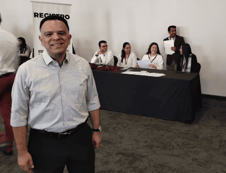 No utilizar a la policía como instrumento para resolver la ineficacia de la CFE: Marcos Rosendo