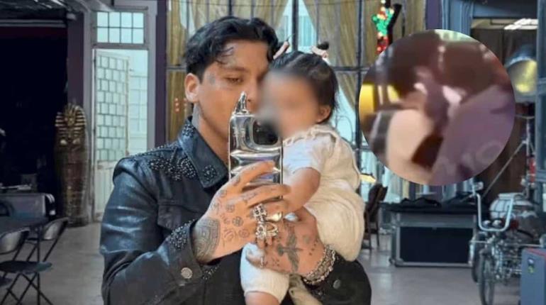 Captan a Nodal con su hija Inti en CDMX