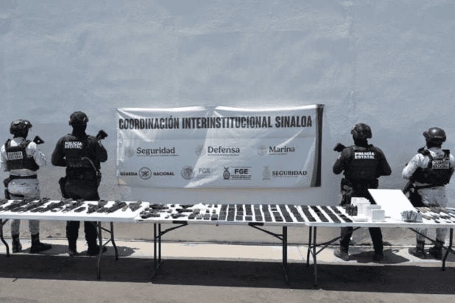 Decomisan armas, celulares, tarjetas telefónicas y módems en nueva revisión en penal de Culiacán, Sinaloa Decomisan armas, celulares, tarjetas telefónicas y módems en nueva revisión en penal de Culiacán, Sinaloa