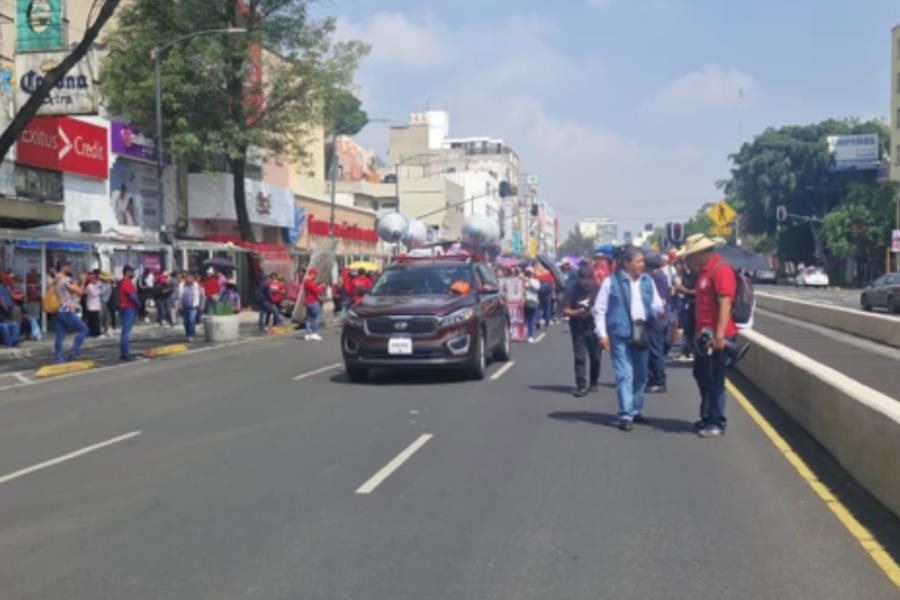 Advierte la CNTE que mantendrá plantón en el Zócalo Advierte la CNTE que mantendrá plantón en el Zócalo