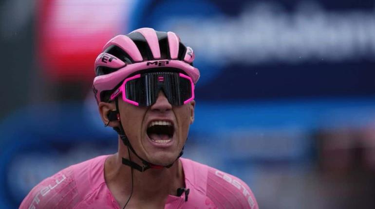 Vuelve a subirse al Podio Mexicano Del Toro en el Giro de Italia