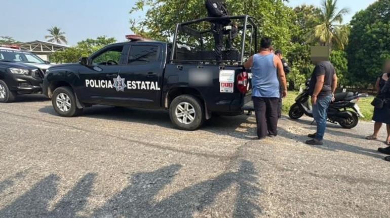 Asaltan y atacan a balazos a pochimovilista en ranchería de Centro