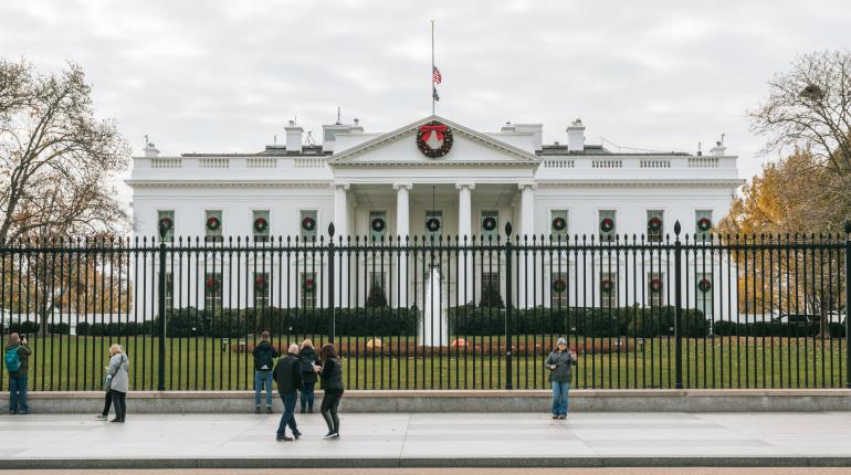 Destaca La Casa Blanca políticas fronterizas de Sheinbaum y elogia baja en incautación de fentanilo