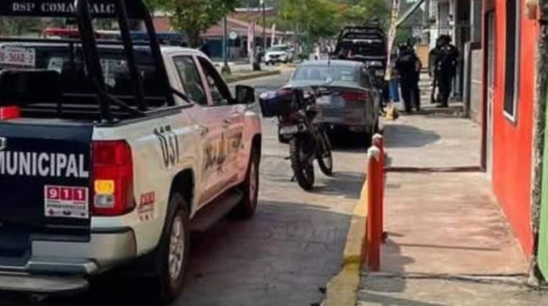 Disparan contra hombre en establecimiento de micheladas en Comalcalco