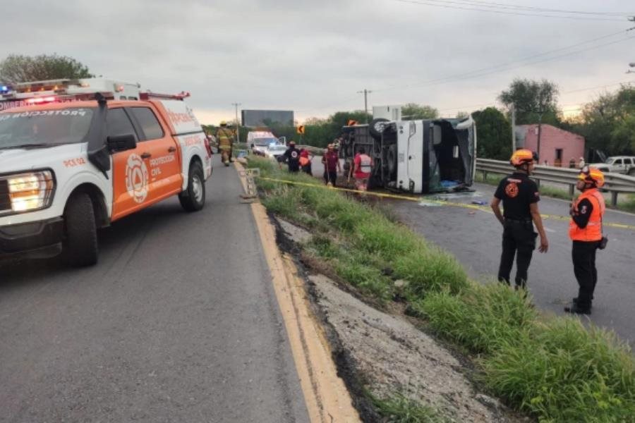 Mueren 11 miembros de una familia en accidente carretero en Nuevo Le&oacute;n