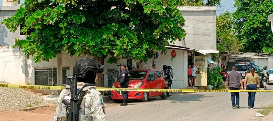 La hallan sin vida en la Ría. Emiliano Zapata de Centro; habría sido asaltada y degollada La hallan sin vida en la Ría. Emiliano Zapata de Centro; habría sido asaltada y degollada