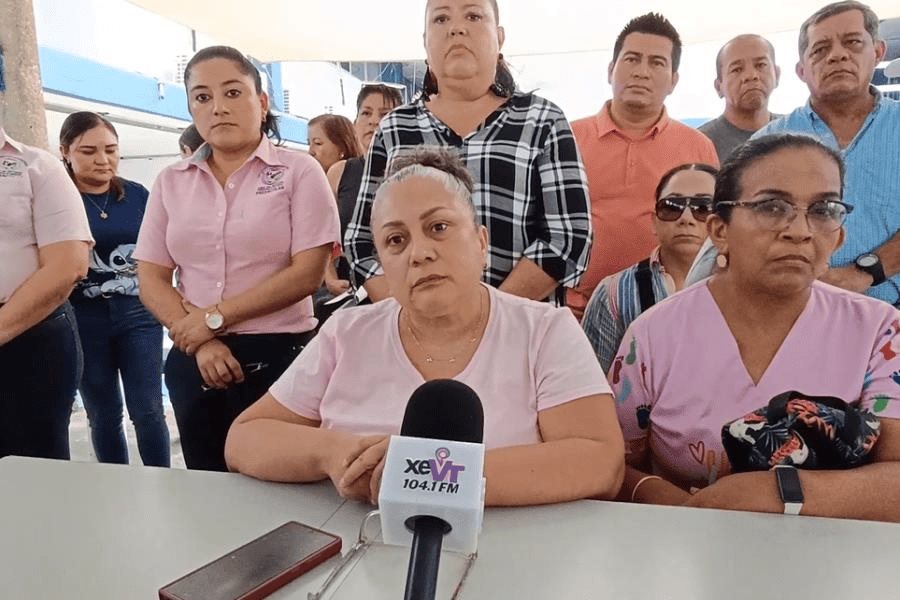 Ajusta Normal de Educación Primaria y Básica tres semanas sin energía eléctrica Ajusta Normal de Educación Primaria y Básica tres semanas sin energía eléctrica