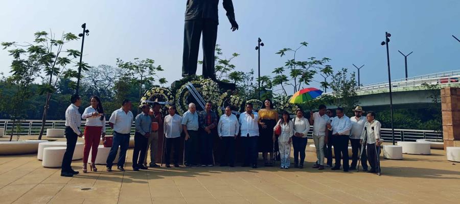 Recuerdan a Carlos A. Madrazo en su 56 aniversario luctuoso Recuerdan a Carlos A. Madrazo en su 56 aniversario luctuoso