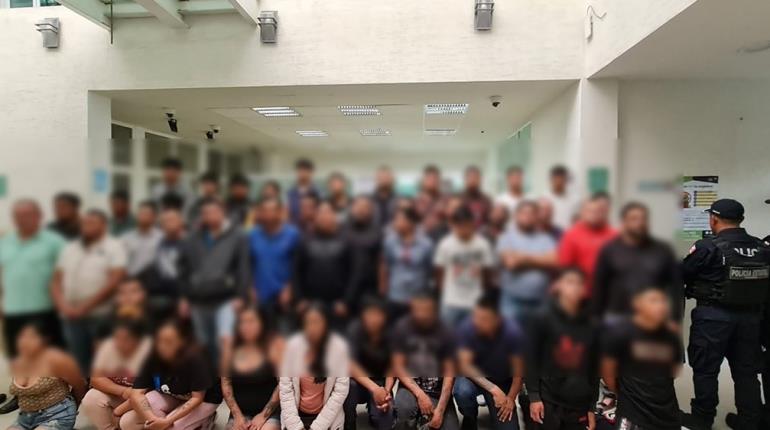 Detienen a 50 presuntos invasores de casas en Texcoco