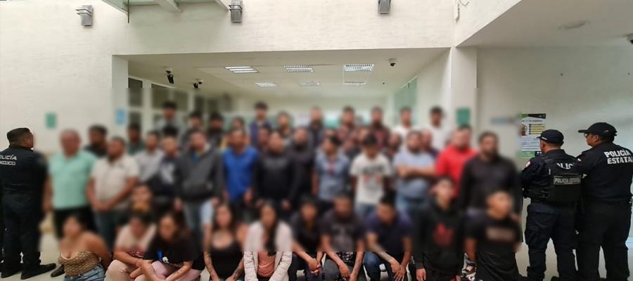Detienen a 50 presuntos invasores de casas en Texcoco Detienen a 50 presuntos invasores de casas en Texcoco