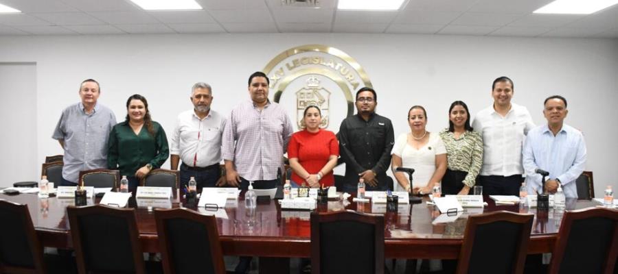 Diputados aprueban donar terreno a Defensa para crear un Centro de Reproducción Bovino en Tabasco Diputados aprueban donar terreno a Defensa para crear un Centro de Reproducción Bovino en Tabasco