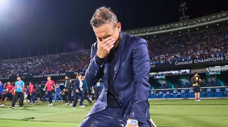 Cruz azul hace oficial la salida de Vicente Sánchez