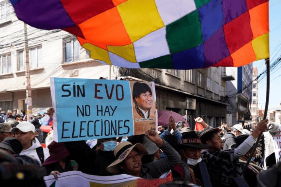 Denuncian a Evo Morales por terrorismo y sabotaje electoral