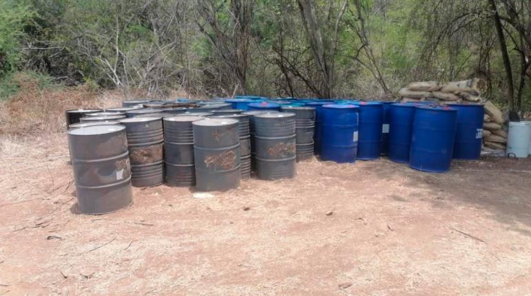 Desmantelan "bodega" de precursores para fabricación de drogas sintéticas en Michoacán