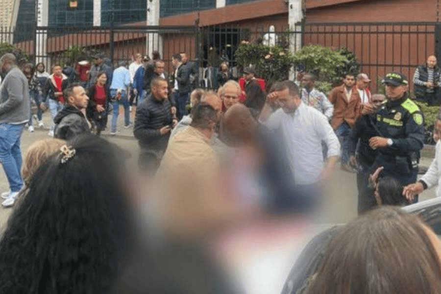 Promete Petro investigación a fondo por atentado a Miguel Uribe Promete Petro investigación a fondo por atentado a Miguel Uribe