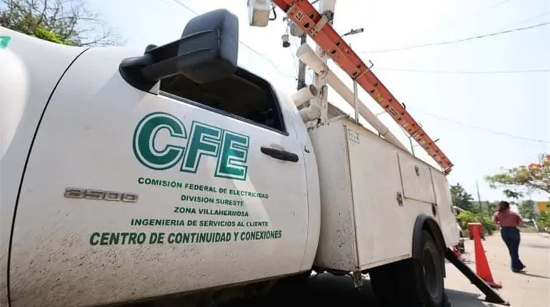 Exhorta titular de la Setab a padres de familia a priorizar las necesidades de las escuelas para invertir apoyos federales