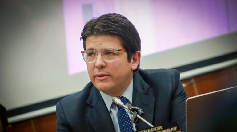 Disparan contra Miguel Uribe, aspirante presidencial de Colombia