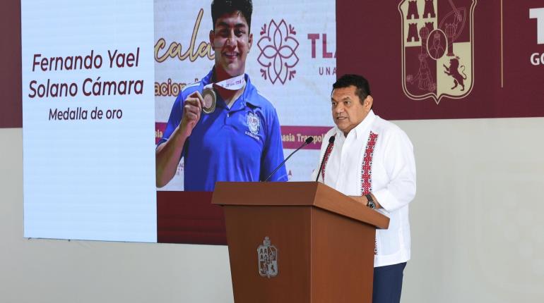 Celebra gobernador medallas obtenidas por tabasqueños en Olimpiadas Nacionales