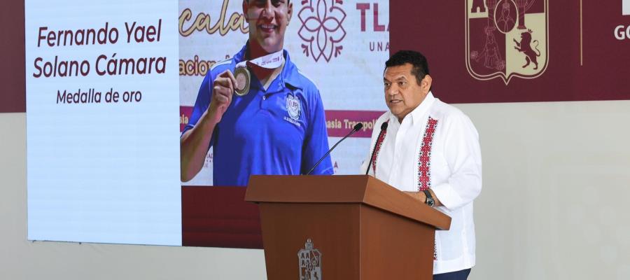 Celebra gobernador medallas obtenidas por tabasqueños en Olimpiadas Nacionales Celebra gobernador medallas obtenidas por tabasqueños en Olimpiadas Nacionales