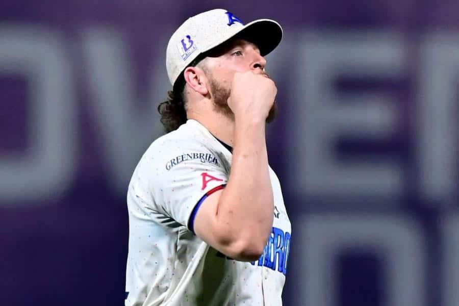 Acereros de Monclova derrota por paliza a Olmecas de Tabasco en el arranque de la serie Acereros de Monclova derrota por paliza a Olmecas de Tabasco en el arranque de la serie