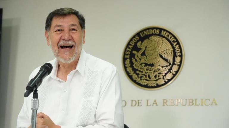 Activistas exigen renuncia del senador Noroña tras incremento de impuestos a remesas
