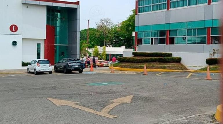 Reacción química en laboratorio de UVM deja un alumno herido
