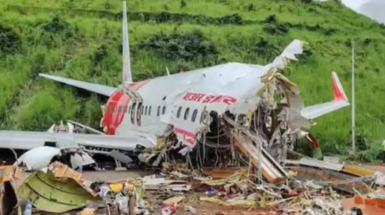 294 muertos y un sobreviviente, saldo de accidente de avión Air India
