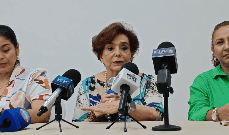 Galard&oacute;n por el "D&iacute;a de la Abogac&iacute;a" llevar&aacute; el nombre de la primera mujer notaria de Tabasco