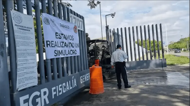 Condenan a tres tabasqueños por portación de arma fuego: FGR