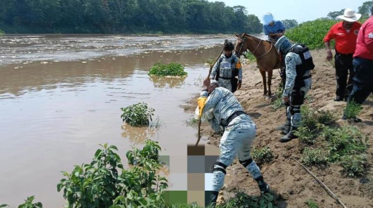 Localizan cuerpo flotando en el río La Sierra