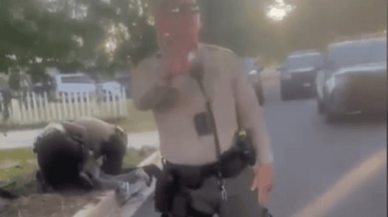 Causa indignación brutal arresto de migrante en Los Ángeles